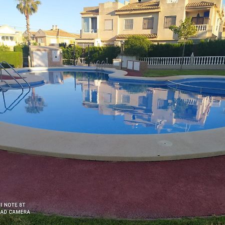 Bungalow La Mata Torrevieja Villa Exterior photo
